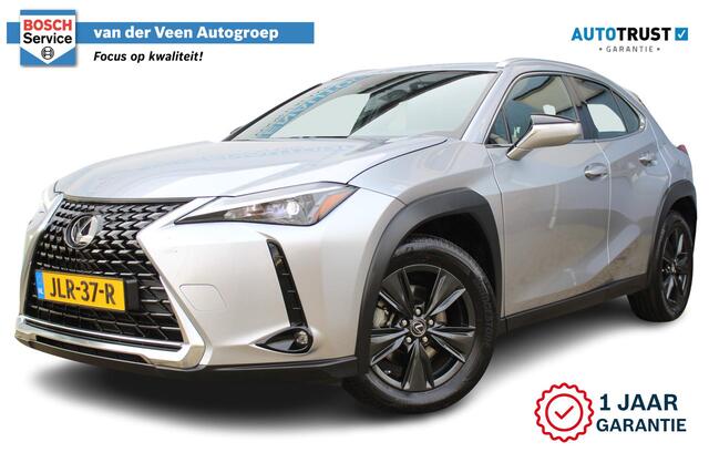 Lexus Ux 250h | Achteruitrijcamera | Keyless entry/start | Climate controle | Cruise controle | Lane Assist | DAB | Draadloze telefoonlader | Apple CarPlay/Android Auto | Virtual cockpit |