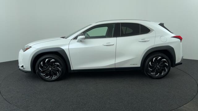 Lexus Ux 250h AWD (All Wheel Drive) Luxury Line
