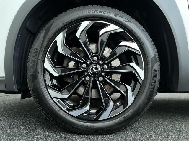 Lexus Ux 250h AWD (All Wheel Drive) Luxury Line