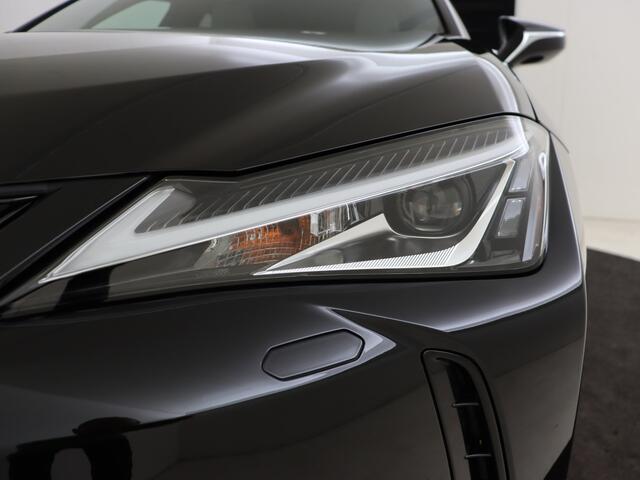 Lexus Ux 250h Preference Line | NL dealeronderhouden |