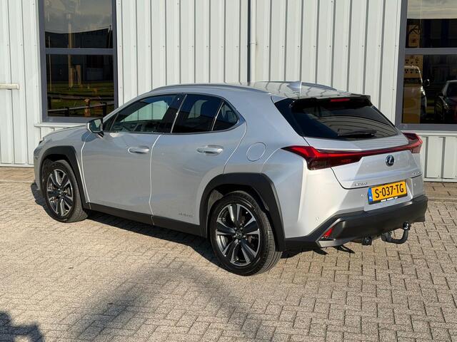 Lexus Ux 250h AWD Executive Line Automaat