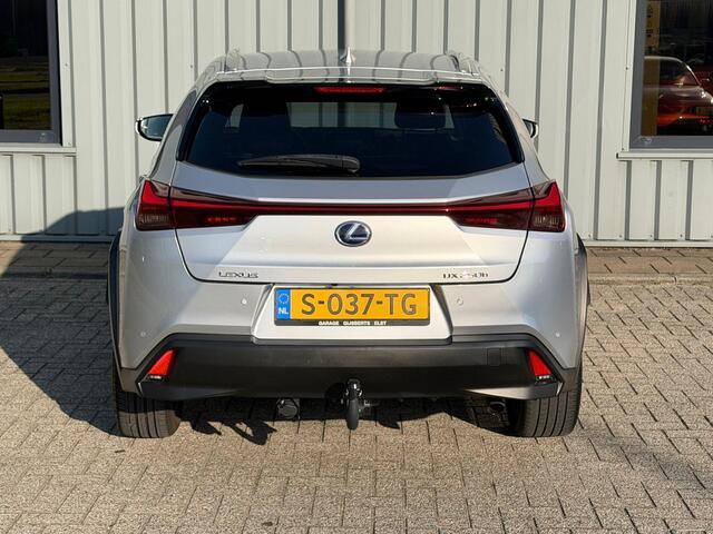 Lexus Ux 250h AWD Executive Line Automaat