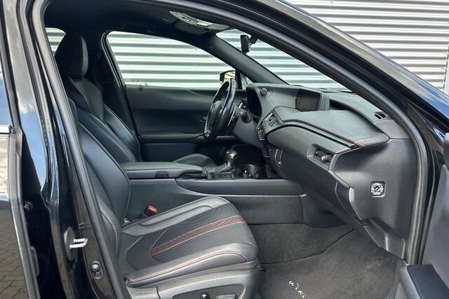 Lexus Ux 250h F Sport Premium President Pack