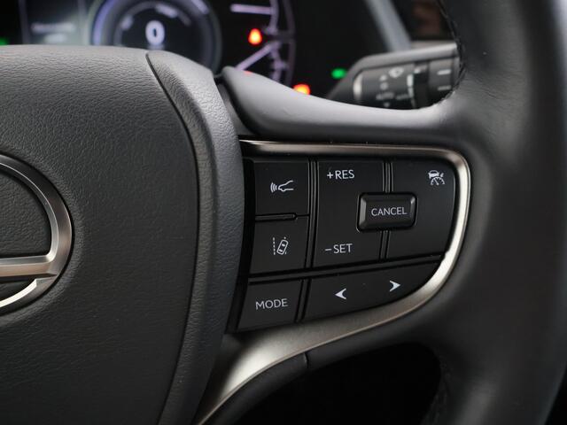 Lexus Ux 250h F Sport Line