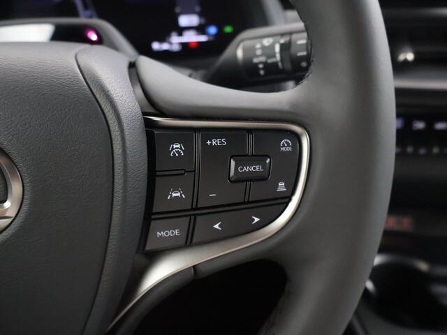Lexus Ux 300h 35th Edition