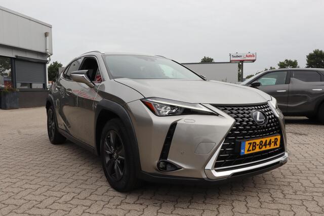 Lexus Ux 250h F Sport First Edition | Achteruitrijcamera | 2 Eigenaren | Navigatie | Cruise control | Electrische Achterklep