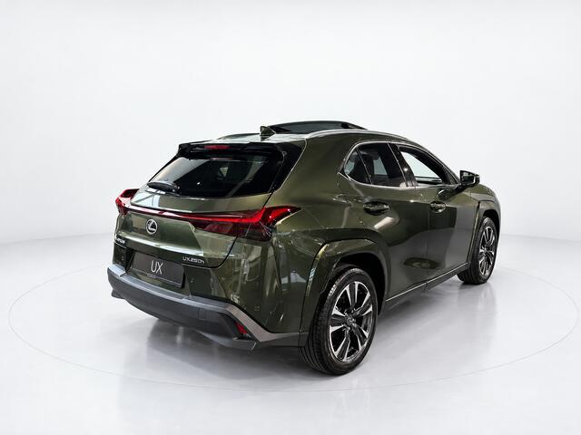 Lexus Ux 300h Executive Line | Voorraad Bonus | Direct-Leverbaar |