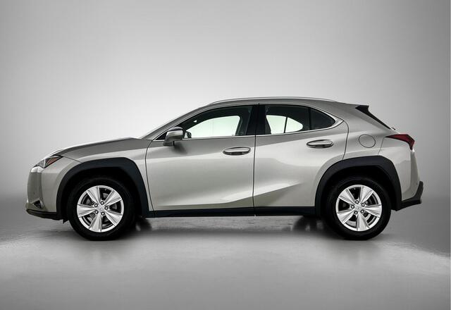 Lexus Ux 250h Business Line | Parkeersensoren | Achteruitrijcamera | Apple Carplay & Android Auto |