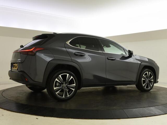 Lexus Ux 300h Business Line | Comfort Pack | Blindspot | PDC V+A – foto 2