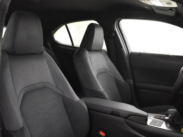 Lexus Ux 300h Business Line | Comfort Pack | Blindspot | PDC V+A – foto 3