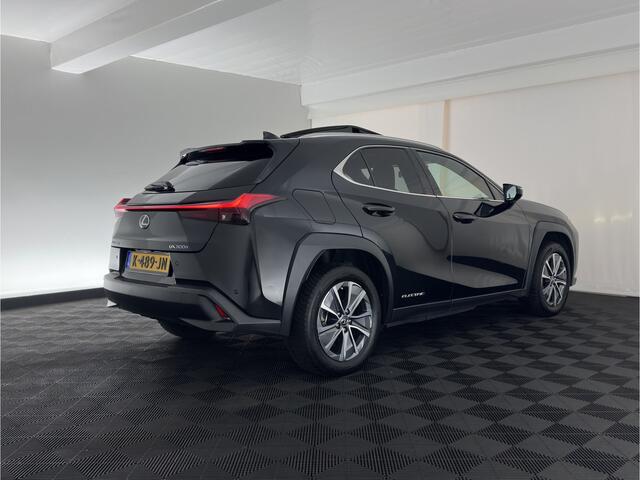 Lexus Ux 300e Luxury 54 kWh (INCL.BTW) Aut. *PANO | LEATHER | FULL-LED | ADAPTIVE-CRUISE | CAMERA | KEYLESS | NAVI-FULLMAP | DAB+ | PRIVACY-GLASS | ECC | PDC | 17''ALU* – foto 6