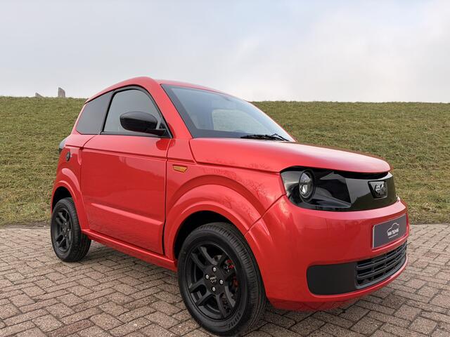 Ligier Brommobiel Myli I.DEAL Pioneer audio | Verwarming | Lederen bekleding