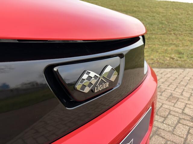 Ligier Brommobiel Myli I.DEAL Pioneer audio | Verwarming | Lederen bekleding