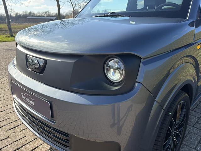 Ligier Brommobiel Myli I.DEAL 40th Edition 16'' LMV | Pioneer Audio | Verwarmde Bestuurdersstoel