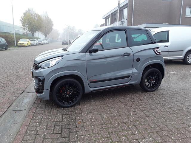 Ligier JS60 L SPORT ULTIMATE DCI / AIRCO / STUURBEKRACHTIGING