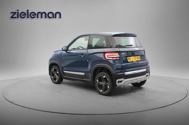 Ligier JS60 dCi Chic - 2023 - 3.477 km - Carplay, Airco, Camera, Stuurbekr.