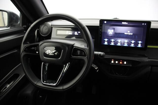 Ligier Myli Electric 12 kWh Rebel - 2024 - 3.890 km - Camera, Carplay, Leer
