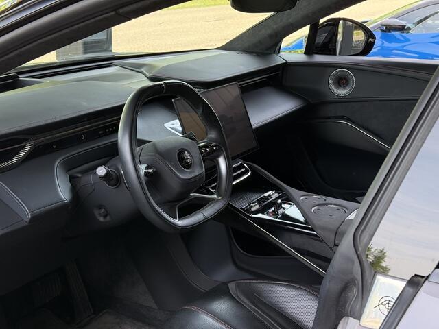 Lotus Eletre EDS 450 4WD 112 kWh