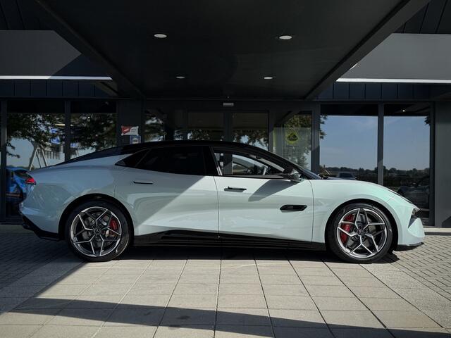 Lotus Emeya 600 Sport SE 4WD