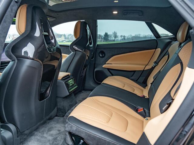 Lotus Emeya S 102 kWh Sport AWD | Carbon | KEF Sound | Elek Afn Trekhaak | LAD Highway Assist | Dynamic Handling | Active Aero | Pano dak | Lidar Autonoom | Volleder Comfort seats pack | HUD | Luchtvering | Etc.. Nw.prijs 161.245,=