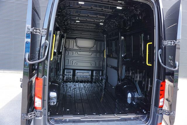 MAN TGE 3.160 | L3H3 | RWD | Automaat | Stoelverwarming | Voorruitverwarming