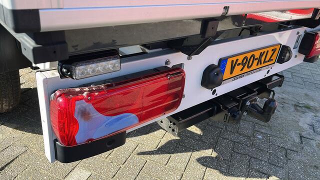 MAN TGE 140 pk automaat MAN TGE pick up lange wielbasis