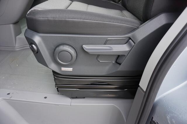 MAN TGE 3.180 | FACELIFT | L3H3 | App-Connect | Cruise | Navi | Stoelverwarming | 270 Graden Deuren