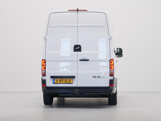 MAN TGE 35 2.0 140pk DSG Standaard Hoog Navigatie Camera Trekhaak Cruise