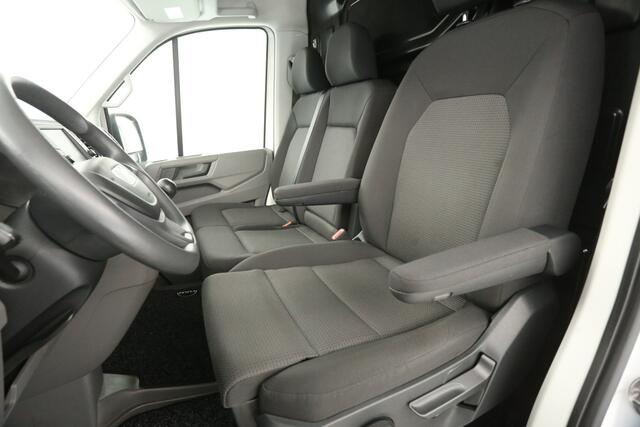 MAN TGE 50 2.0 L3H3 177PK 3500KG Trekgew. Dubbellucht Airco Carplay Navi 3 Persoons Trekhaak