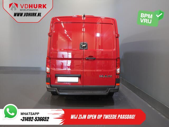 MAN TGE 2.0 TDI L3H2 BPM VRIJ! 3 Pers./ 2.5t Trekverm./ Carplay/ Betimmerd/ Cruise/ Navi/ Camera