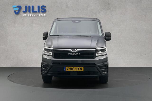 MAN TGE 2.0 180PK L3H2 | Nieuw model | Dubbele schuifdeur | Navigatie | Camera | Adaptief cruise control | LED | Lederen bekleding | Trekhaak | Betimmering | Trekhaak