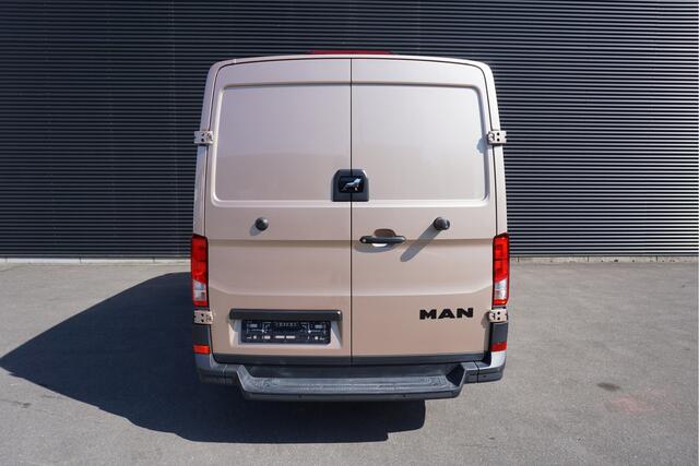 MAN TGE 3.180 | L3H2 | FACELIFT | Copper Bronze | Cruise | Navi | Stoelverwarming
