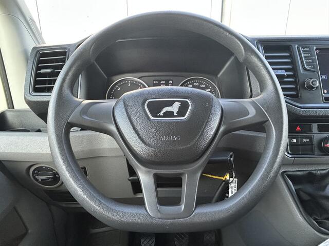 MAN TGE 2.0 TDI 141 PK / L3H3 / 1e EIG. / 65.408 KM !! / AIRCO / CRUISE / NAVI / CAMERA / 3 TONS TREKHAAK / 3-ZITS