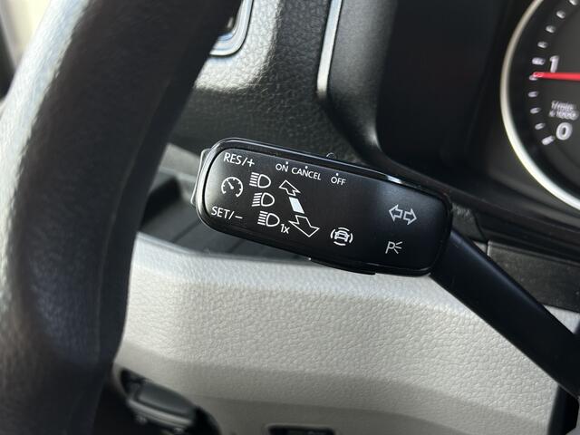 MAN TGE 2.0 TDI 141 PK / L3H3 / 1e EIG. / 65.408 KM !! / AIRCO / CRUISE / NAVI / CAMERA / 3 TONS TREKHAAK / 3-ZITS