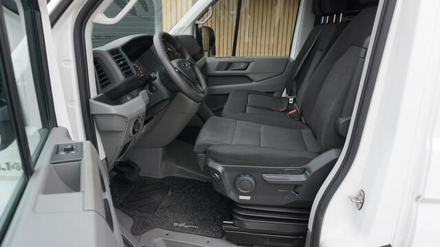 MAN TGE 35 2.0 TDI 140pk DSG L3H3 3-Zits Navi 17inch Trekhaak Geveerde Stoel *Imperiaal & Luxe inrichting laadruimte* *NL MAN* 117809km!