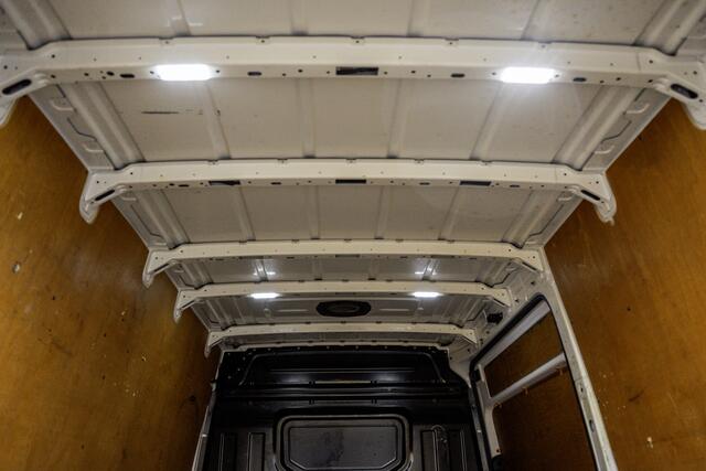 MAN TGE 35 2.0 177PK | L3H3 | Automaat | Carplay | Cruise | Airco | 3.0T Trekgewicht