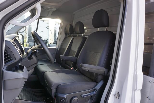 MAN TGE 5.160 Dubbellucht 160pk RWD Open laadbak Apple Carplay 3500kg Trekhaak Cruise control Airco