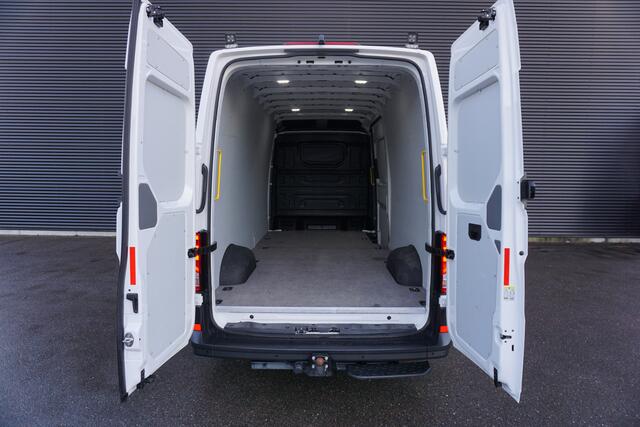 MAN TGE 3.160 163pk Automaat RWD L4H3/L3H2 3500kg Trekhaak Apple Carplay Navigatie LED Cruise Control