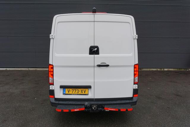 MAN TGE 3.140 140pk Dubbele cabine L3H2/L2H1 Navigatie Trekhaak Camera Cruise control Parkeersensoren