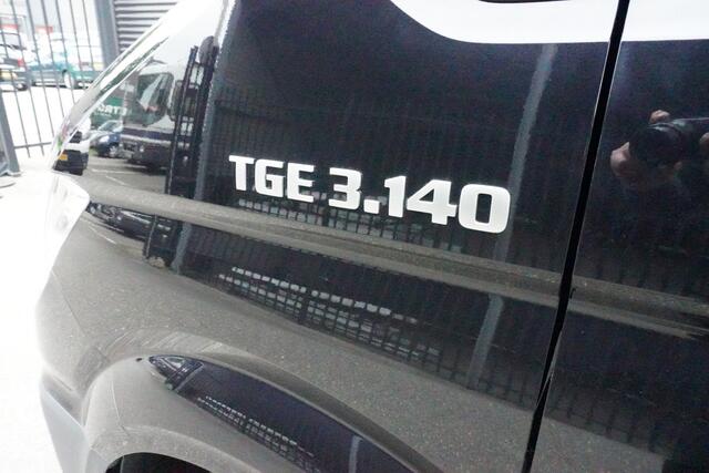 MAN TGE MAN TGE 3.140 L3H3 Aut FACELIFT Commander BOMVOL! | LED | NAVI | CLIMATRONIC | TREKHAAK | ACC | STOELVERWARMING | STUURVERWARMING | VOORRUITVERWARMING