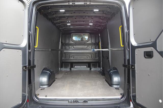 MAN TGE 35 3.180 2.0 L3H2, 177PK AUT. FACELIFT, LED, STOELVERWARMING, GEV. ERGO ACTIVE STOEL, STUURVERWARMING, CARPLAY, DIGITAL COCKPIT