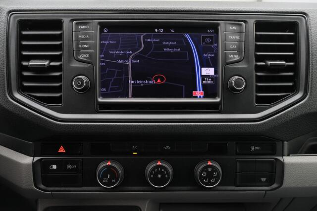 MAN TGE 35 2.0 TDI DSG 140 PK L3H3 (L2H2) 3-Zits, Airco, LED, Cruise, Camera, Apple Carplay, DAB, Trekhaak, 18''