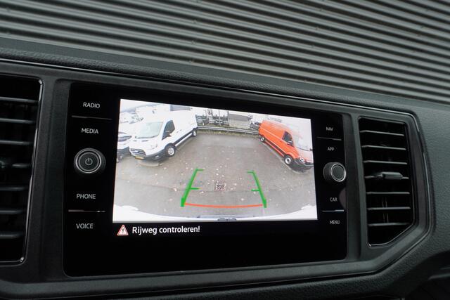 MAN TGE 140pk Automaat L3H3/L2H2 Apple Carplay Camera Parkeersensoren Cruise control Airco Multifunctioneel stuurwiel 3-Zits