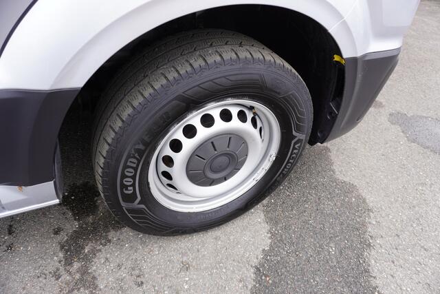 MAN TGE 3.180 180pk L3H2/L2H1 LED Navigatie Apple Carplay Camera Cruise control Stoelverwarming