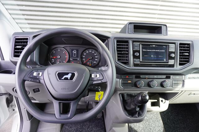 MAN TGE 180pk Dubbellucht Bakwagen Laadklep Apple Carplay Cruise control Airco 3-Zits Multifunctioneel stuurwiel Meubelbak Koffer LBW