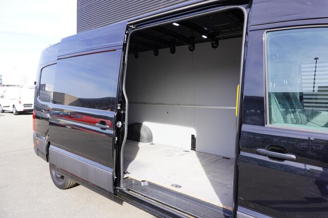 MAN TGE 180pk L4H3/L3H2 Apple Carplay Navigatie Camera Trekhaak Parkeersensoren Cruise control