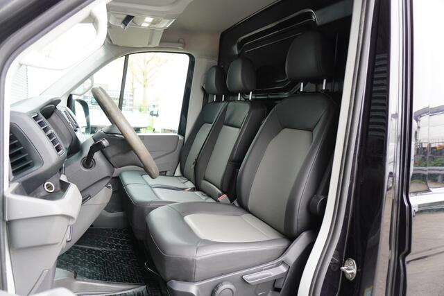 MAN TGE 3.180 180pk L3H3/L2H2 LED Trekhaak Camera imperiaal Airco Cruise control