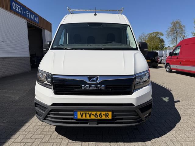 MAN TGE 35 2.0 140pk Standaard automaat L2H2 Hoog / vaste prijs rijklaar ¤ 24.950 ex btw / lease vanaf ¤ 407 / airco / cruise / navi / camera / euro 6 / bpm vrij / imperial + trap / trekhaak !