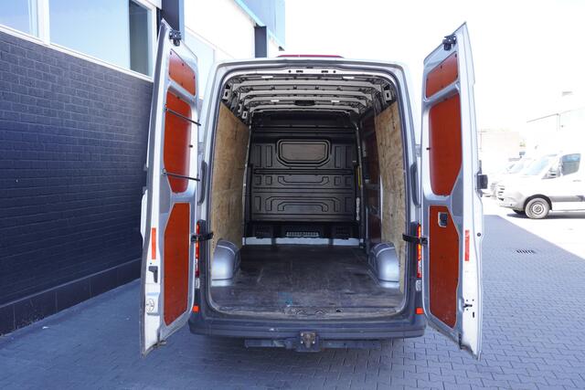 MAN TGE 2.0 140PK Automaat L2H2 EURO 6 - Airco - Navi - Cruise - ¤16.950,- Excl.