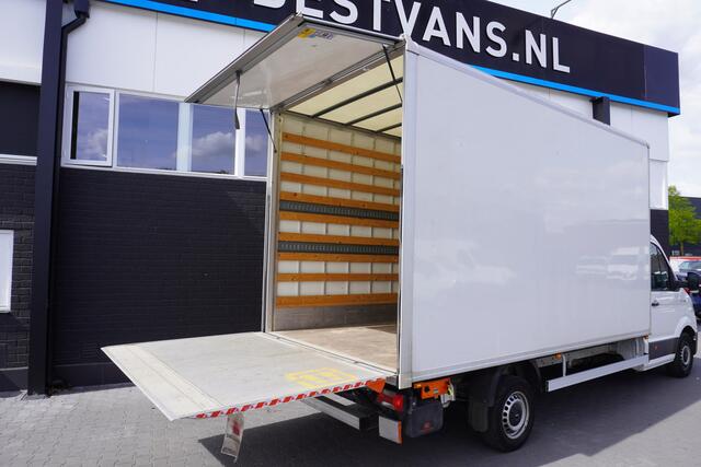 MAN TGE 2.0 L4 177PK Automaat Bakwagen EURO 6 - Airco - Cruise - Laadklep - ¤ 23.900,- Excl.